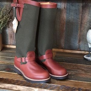 Chippewa Woman’s Snake Boots NWT Style L23913
